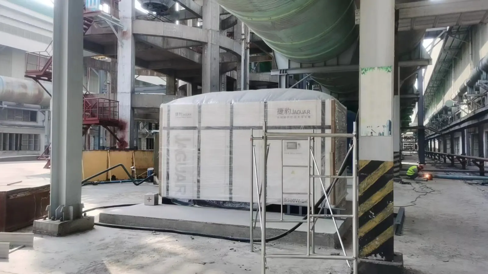 JAGUAR ZLS-2iC two-stage rotary screw air compressor installed in an industrial plant